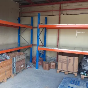 palet üçün rəflər