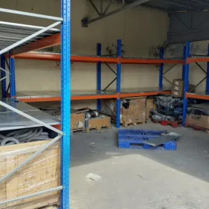 palet üçün rəflər